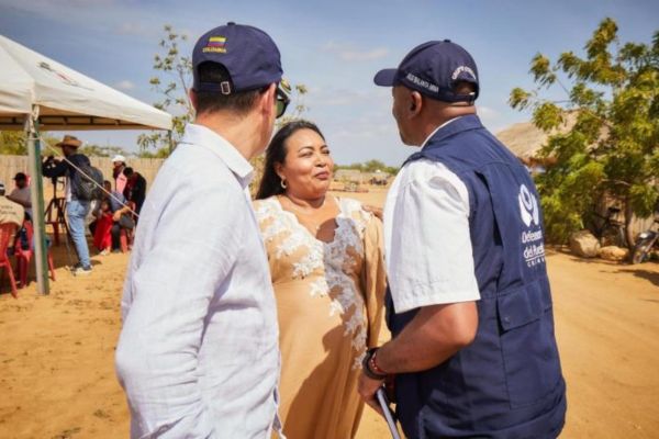 Aspecto de una consulta previa con comunidades indígenas en donde debió participar la defensoría del Pueblo.
