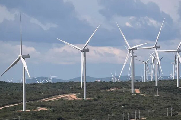 Foto referencia de un parque eólico como el que se construirá en el departamento de la Guajira.